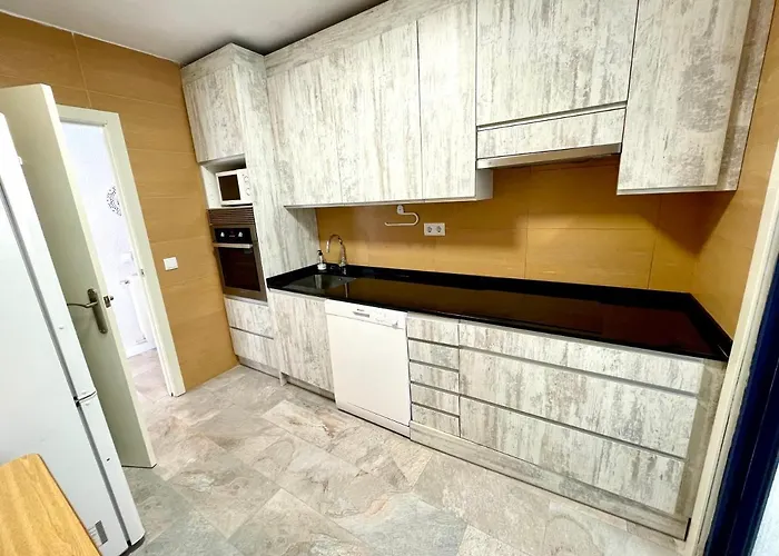 Maria Voramar Апартаменты Камбрильс